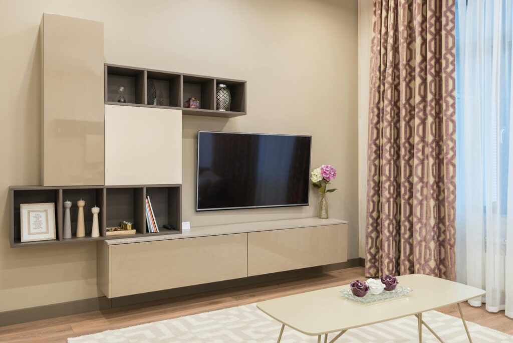 feebly kitchens
